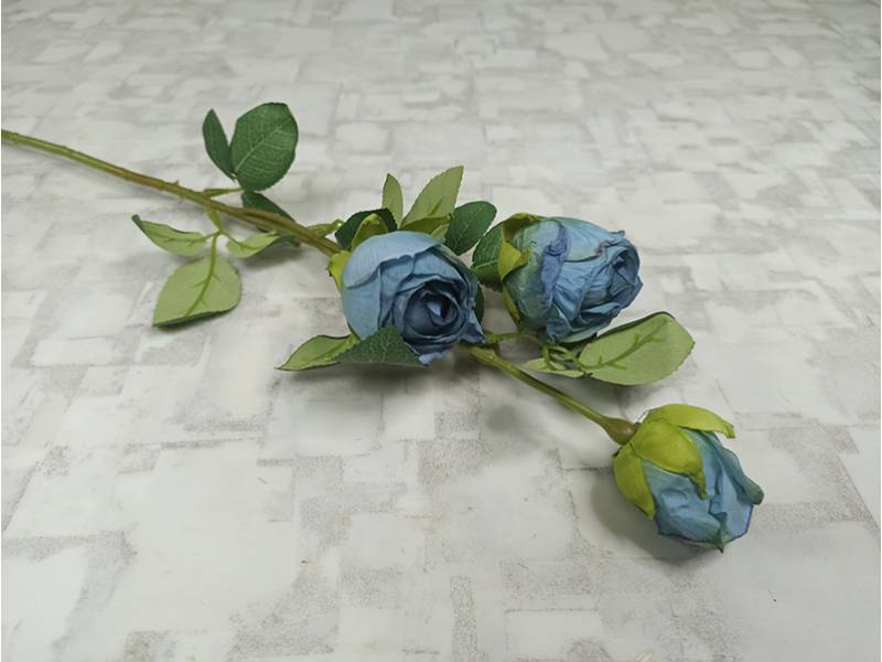 Роза «Винтаж» синяя